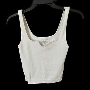 White crop tank top